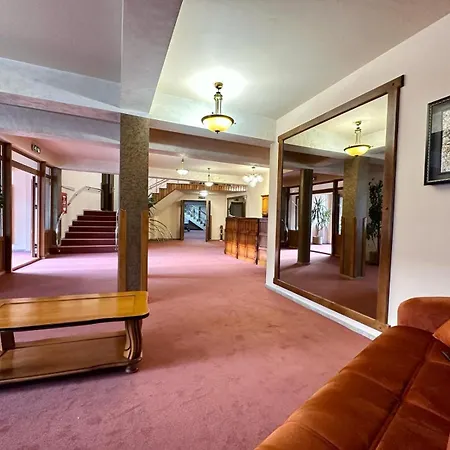 Erene Hotel 3*